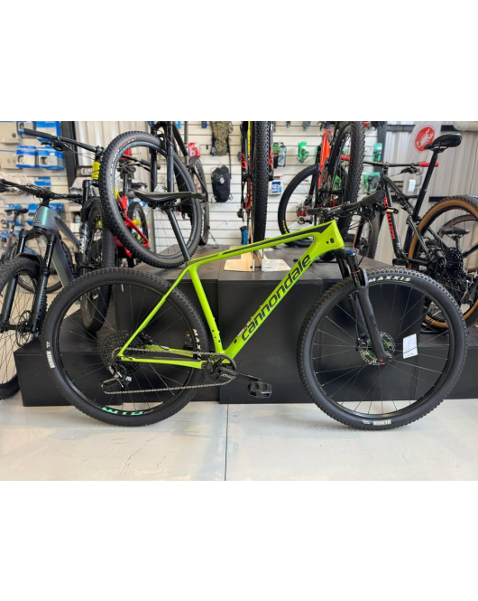 Bicicleta Cannondale F-SI Carbon 5 2019 - Tamanho L-19" - Semi Nova